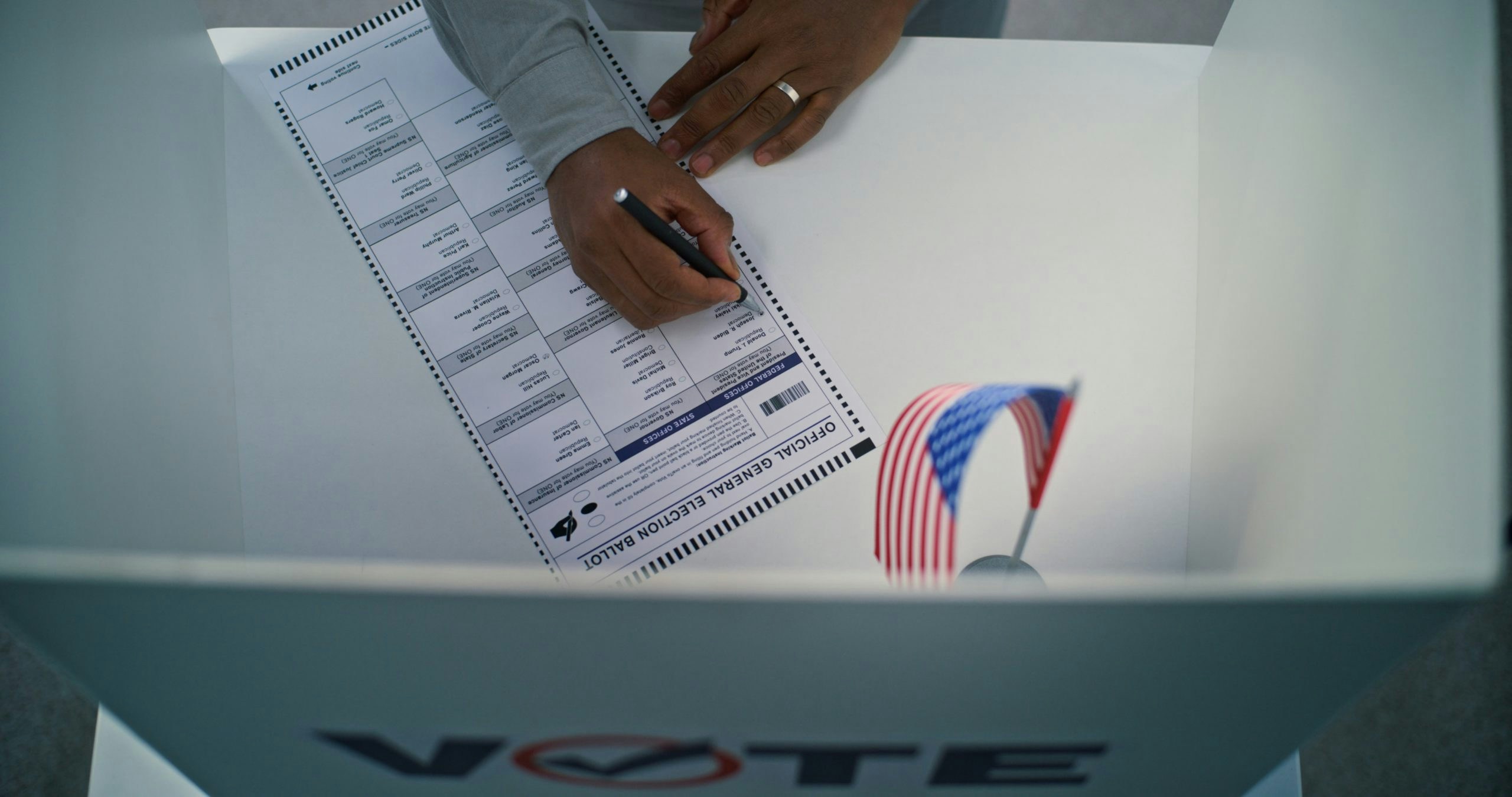 Kinds.ai governance voting